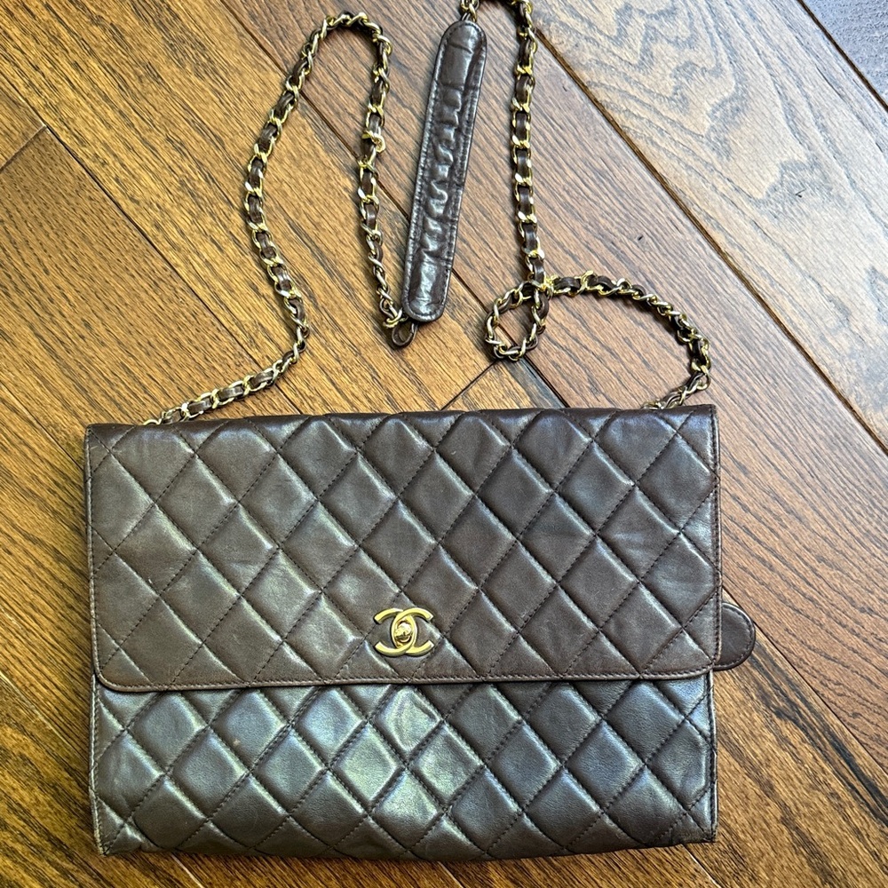 CHANEL Chocolate Single Flap Shoulder Bag